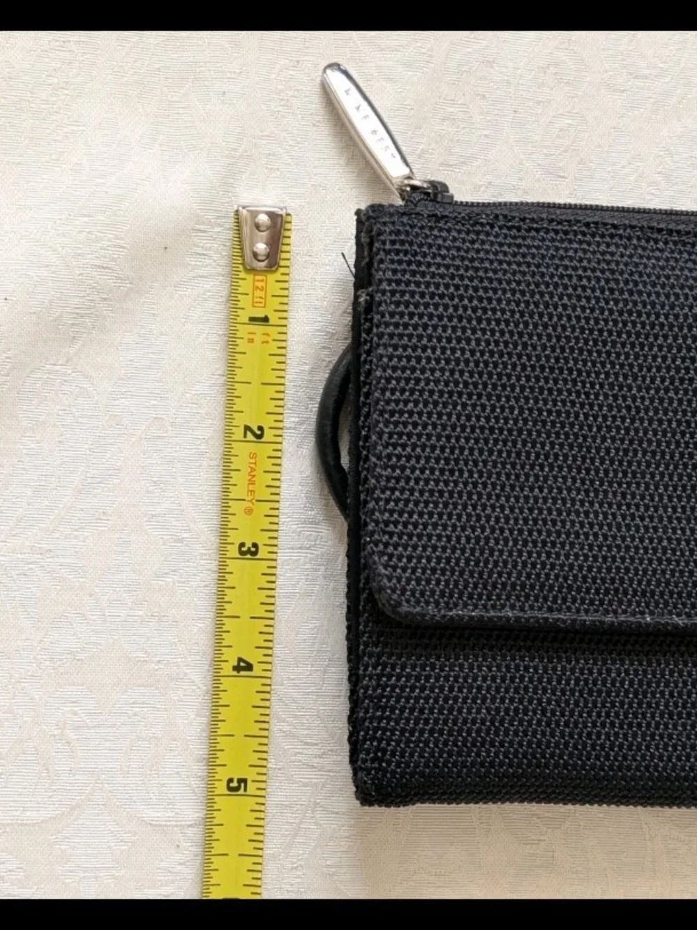 Nine West Black Women's Crossbody Wallet Strap Zippered Pocket ID Window Solid